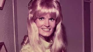 Watch Lynn Anderson Wheres The Playground Bobby video