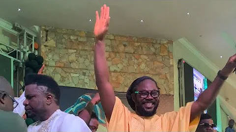 DADDY SHOWKEY PERFORMING AT ICE-K OF ARTQUAKE’s MOTHER 90th BIRTHDAY IN LAGOS