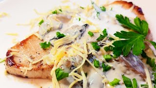 Filet de dinde avec sauce aux champignons /ستيك الديك الرومي بصلصة الفطر رطب ولذيذ وصفة رائعة