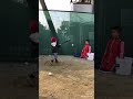 しょーきち 2歳8ヶ月 野球少年 自主練 バッティング練習 痛い動画 球直撃 顔面直撃 ハプニング これは痛い 珍プレー 衝撃 爆笑 笑っちゃいけない 一生懸命 狙ってない 打球に注意 amazing