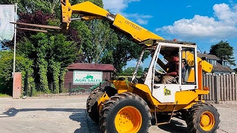 JCB 525 4WD TELEHANDLER C/W PALLET TINES