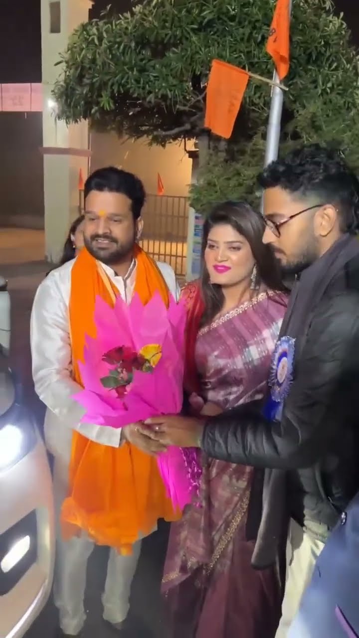 #Ritesh Pandey ⚫कमर ⚫Kamar⚫ #रितेश पांडे ⚫Feat : Anisha Pandey ⚫Bhojpuri New Song 2025