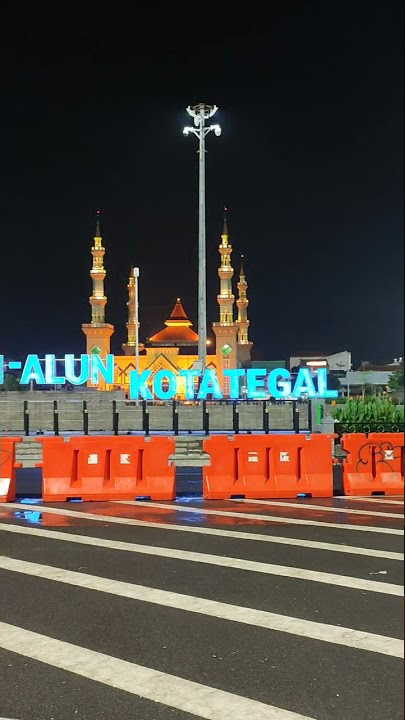 Alun-alun Kota Tegal Saat Subuh itu asli sunyi banget #shorts #tegal #video