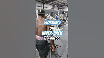 Do this grip landmine bent-over row. #backday #landminerow #backworkout