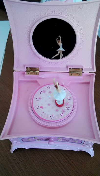 Kotak Musik Music Box Casket