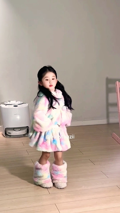 Baby Tuanzi Challenge Dance APT APT whit Bunny Costume #APT #dance #babytuanzi