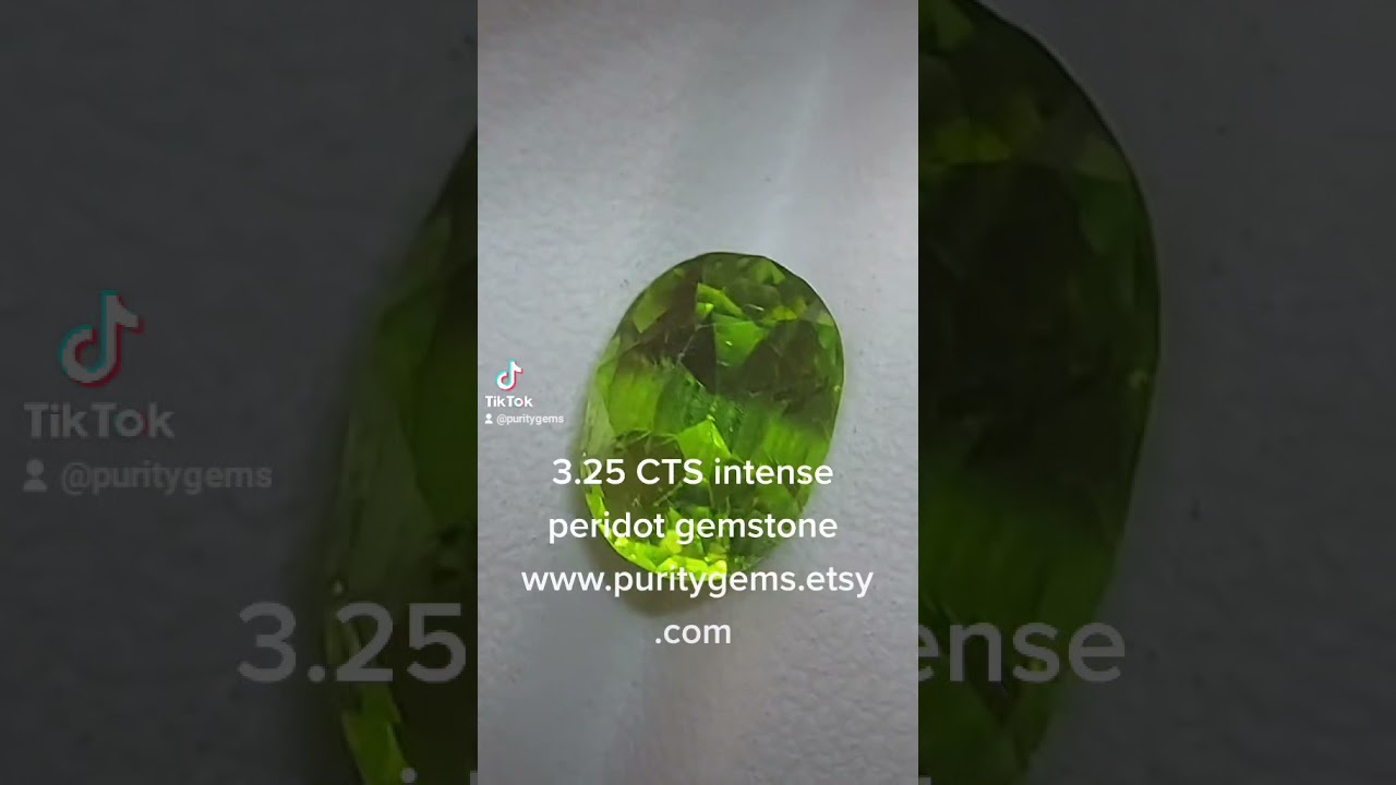 3.25 CTS intense glowing Peridot gemstone www.puritygems.etsy.com