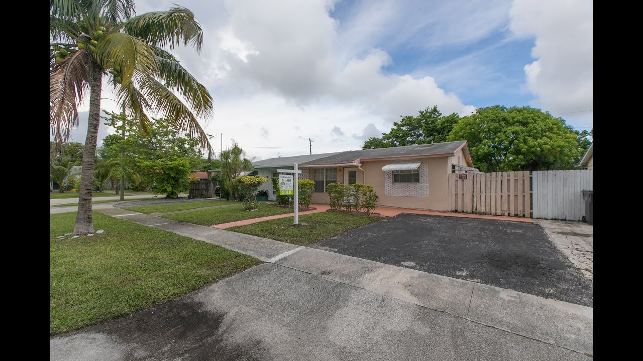 4220 Nw 39th Ave Lauderhill Lakes Fl 33039 YouTube