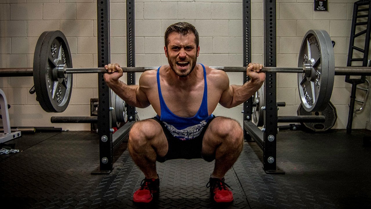 Only weight. Накаченные ноги со штангой. Пожилой мужчина со штангой фото. Romanian Squat. Hugh Jackman Legs.