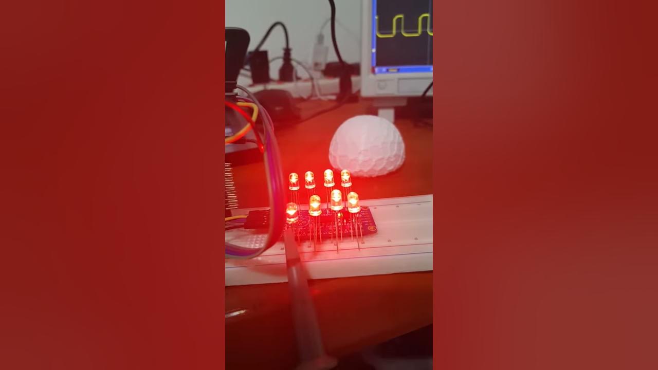 SAM D21 XPLAINED PRO controlling adafruit TLC5947 RGB LED - YouTube