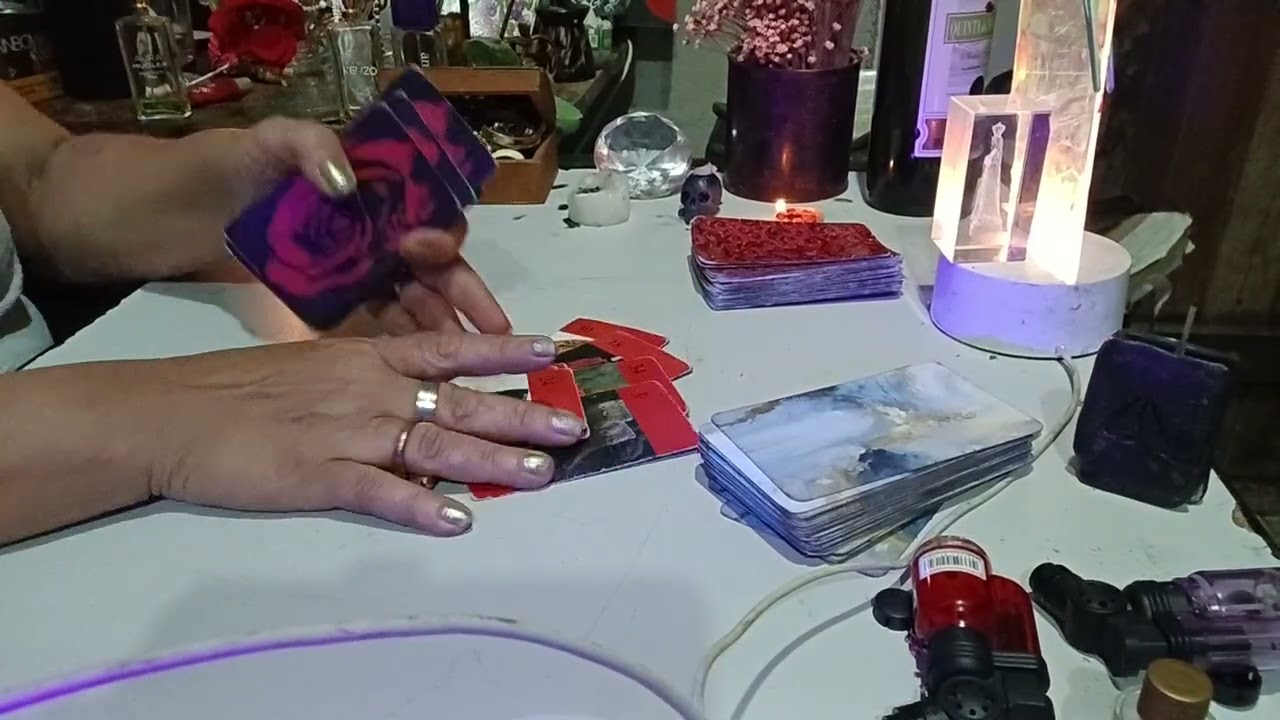 ♒️AQUÁRIO ❤️AMOR DE ALMAS❤️TRIÂNGULO AMOROSO❤️FINANÇAS❤️❤️whats 1197062 6146 Patty 