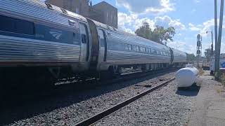Amtrak 141 Flies Eastbound through Suffolk, Va. With a Horn Tap
