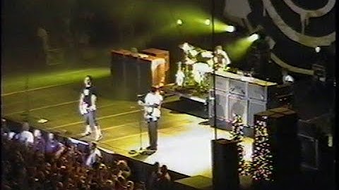 blink-182 LIVE Easy Target & Dammit - KWOD 2003 (RARE)