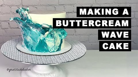 Making a Buttercream Ocean Waves Cake | Marbled Buttercream | Cake Decorating | Gratitude Baker