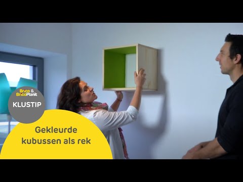 Video: Hoe Om 'n Hout Plattelandse Huis Buite Te Verf? 24 Foto's Kies 'n Kleur Vir 'n Landhuis. Skilder Al Lank Houtmure In Die Land, Kleurkombinasie