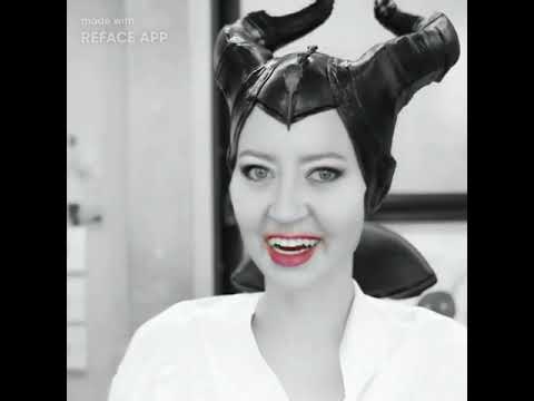 Video: Tv-præsentant Koshkina Kom Til Marie Claire I Billedet Af En Sexet Maleficent, Og Mester Mamun Viste Sine Slanke Ben I En Dristig Mini