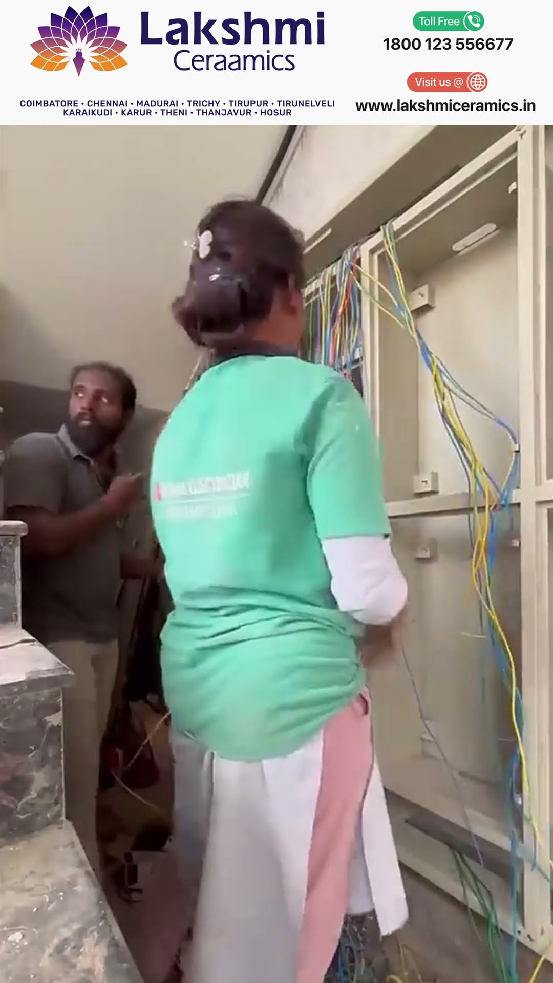 'தம்பி அந்த Drill Machine, சுத்தியல கொண்டு வா..' ? Electrician வேளையில் Mass காட்டிய பெண்