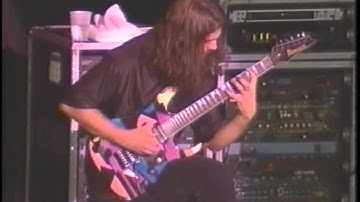 Dream Theater - Metropolis pt.1 - Tradução português