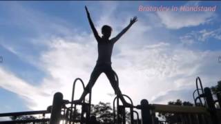 Acroanna Rose Bratayley In Handstand