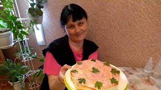 Салат с соленой форелью Салат с соленой форелью