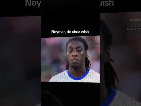 اللاعب الفرنسي الذي يقوم بمضايقة المنتخب المغربي في مباراة فرنسا و المغرب كأس العالم