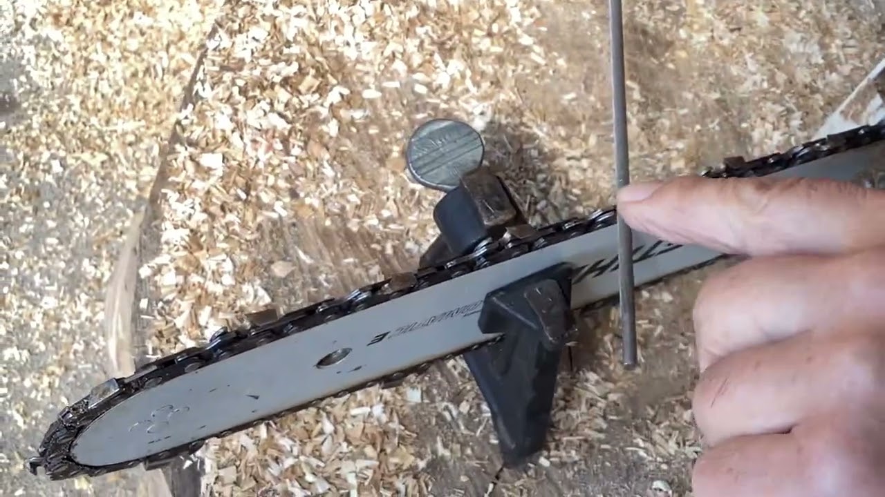 チェンソー歴５０年　名機スチール２４１C  プロの目立ての方法