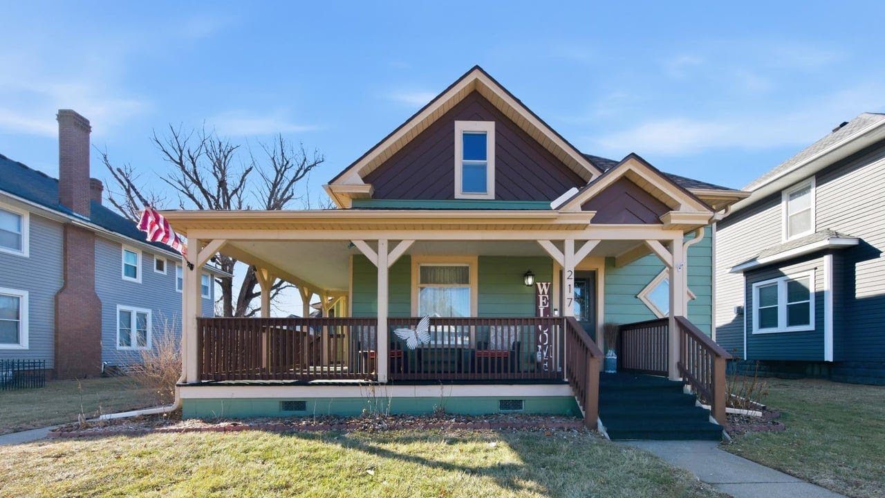 217 N 2nd Ave, Logan, IA