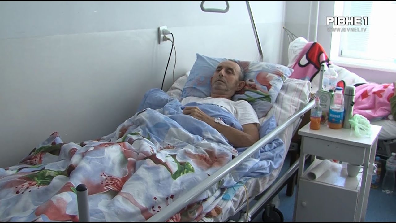 Прийшов на реабілітацію, а опинився на візку: у Рівному родина нарікає на приватну клініку