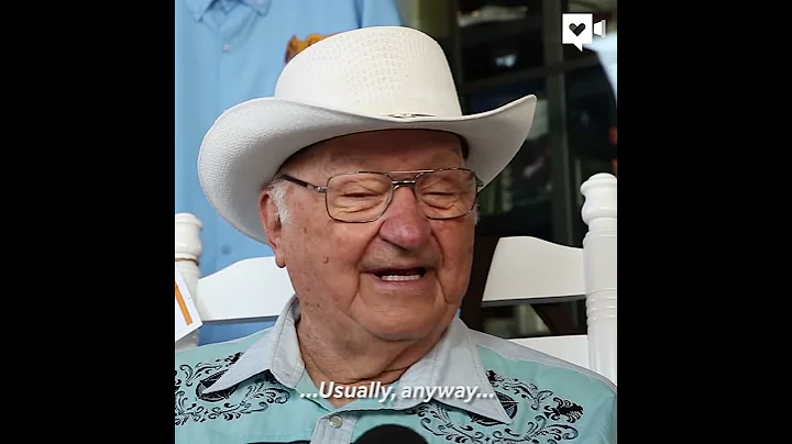 Man visits every Cracker Barrel in America