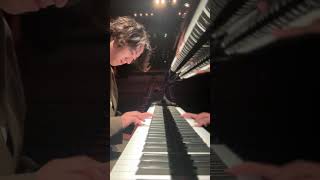 Hayato Sumino performs Human Universe Intro (excerpt)
Tickets and more info: https://cso.org
Facebook: https://facebook.com/chicagosymphony
Instagram: https://instagram.com/chicagosymphony
X: https://x.com/chicagosymphony
TikTok: https://tiktok.com/@chicagosymphony Hayato Sumino performs Human Universe Intro (excerpt)