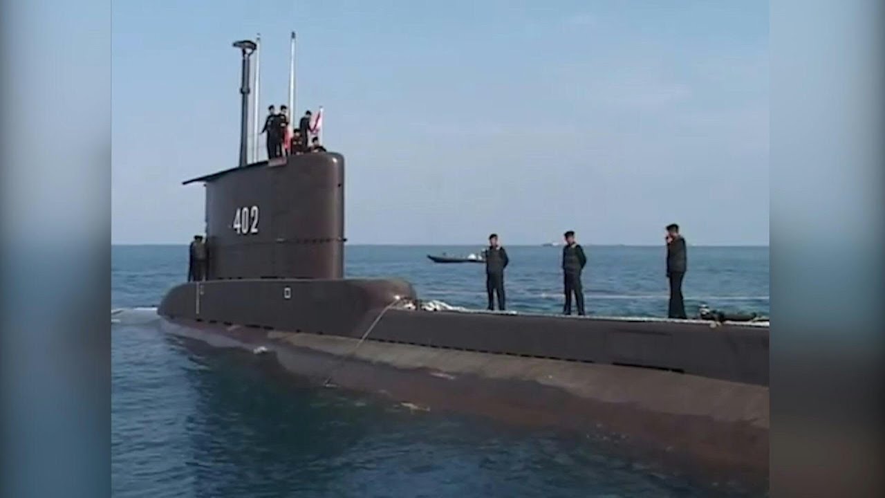 Cuantos tripulantes lleva el submarino