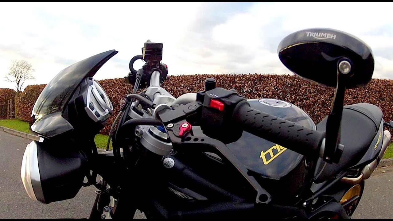 Top 5 Accessories the Triumph Street Triple - YouTube