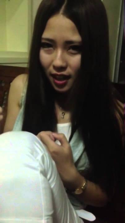 Японка говорит по таджикским языке - YouTube