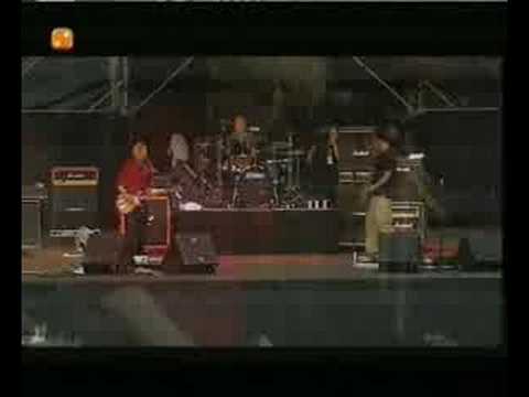Minimum Live At Eurockeennes 2000