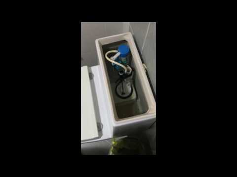 فيديو: كيفية التوفير في الماء