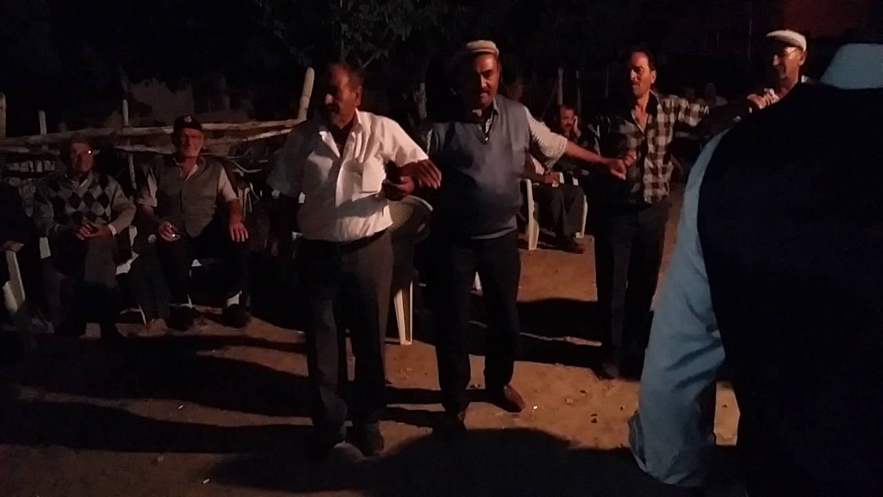 Kırşehir / Akçakent / Taşoluk Köyü - Ağırlama Halay