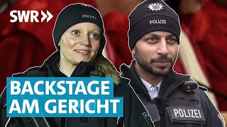 Rote Roben, Polizei, Schlagstöcke - Hinter den Kulissen der Hohen Gerichte in Karlsruhe