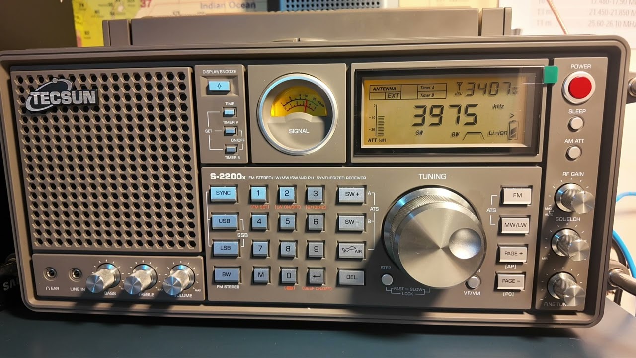 Short Wave Radio Gold 3975khz 22:24 15/2/26 , Tecsun S2200x 