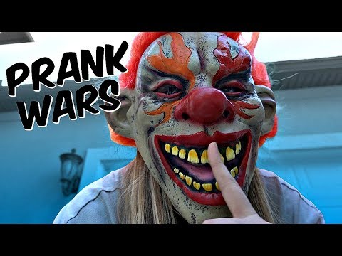 halloween-prank-wars-with-taylor-&-vanessa