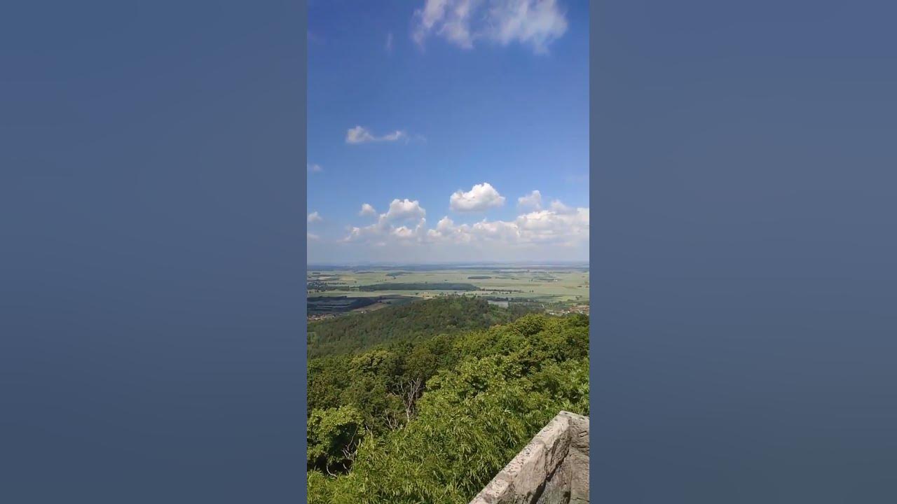 Мы приехали в горы и забрались на самую вершину горы это вид с горы ⛰️🏞 ...