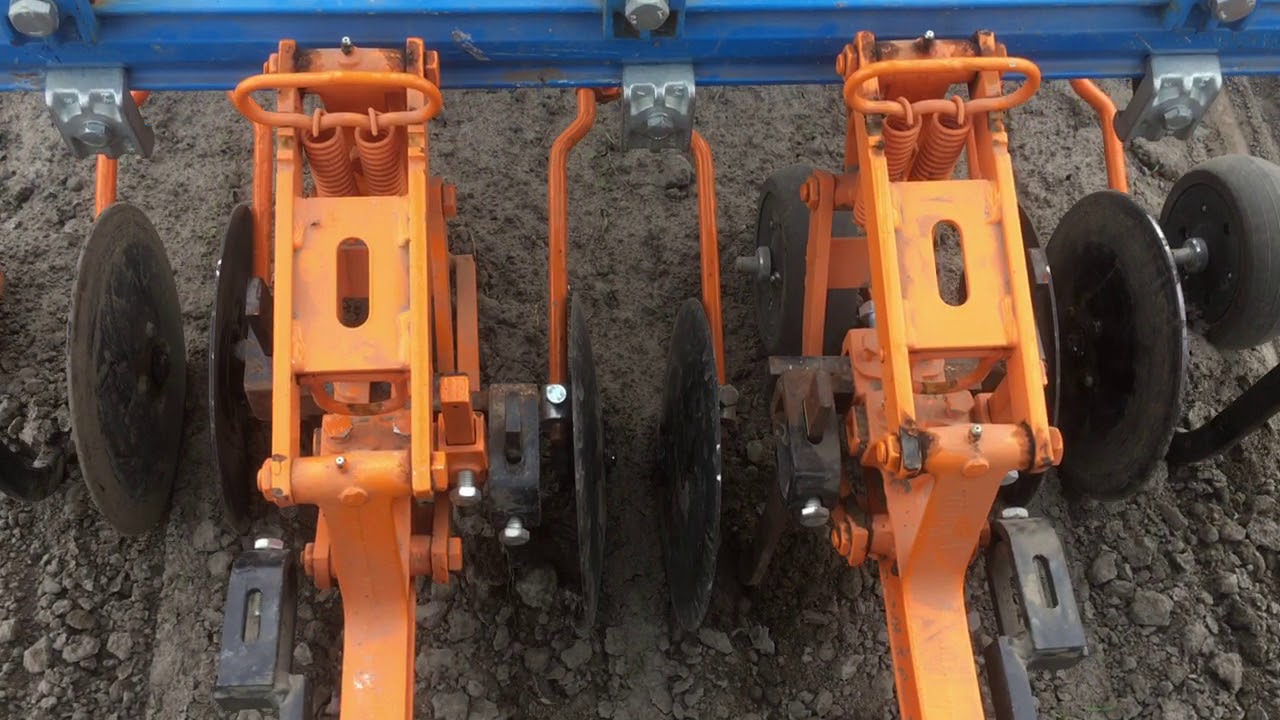 Schmotzer MPP with rolling crop shields