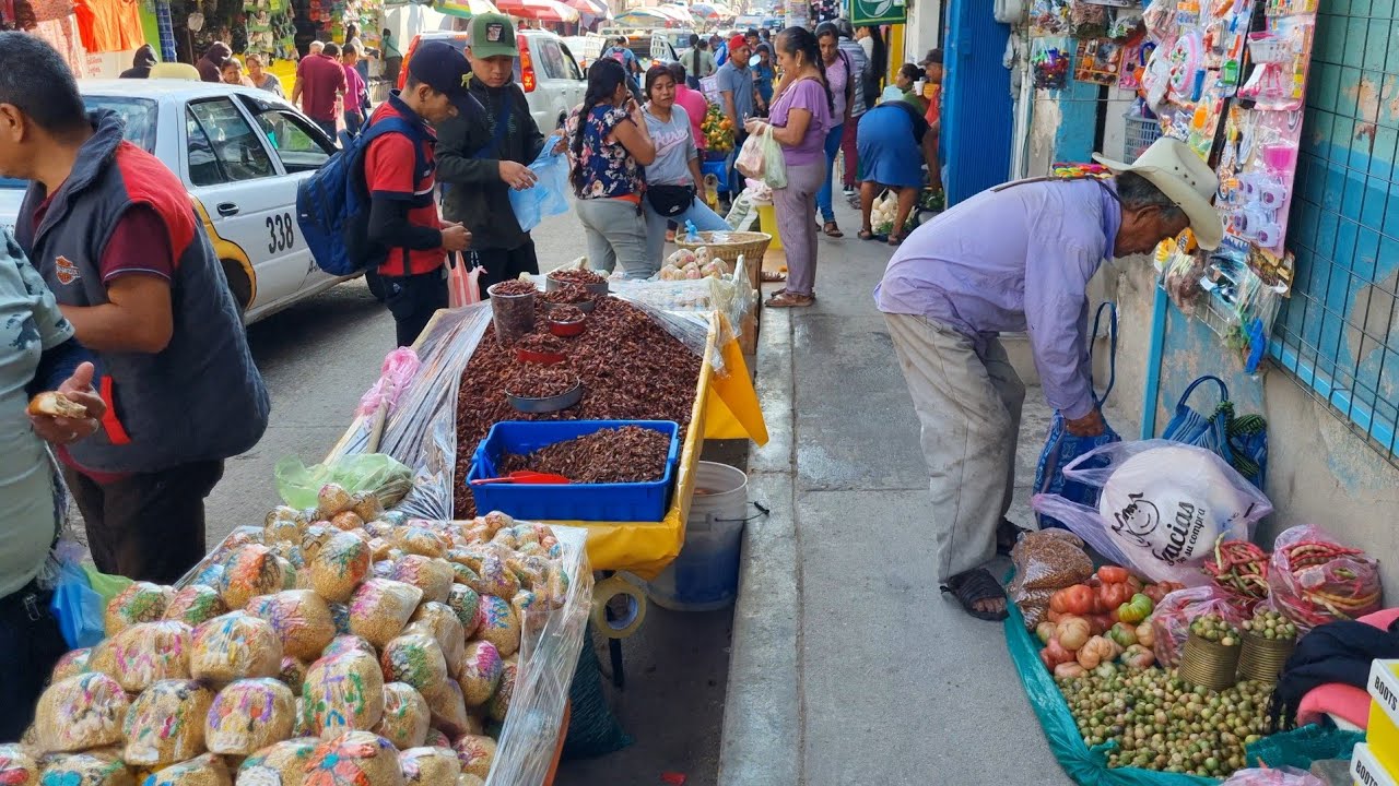 🚩 Mucho Comercio en Tlapa Guerrero // Mira nomás Que gente tan trabajadora tiene nuestra Región