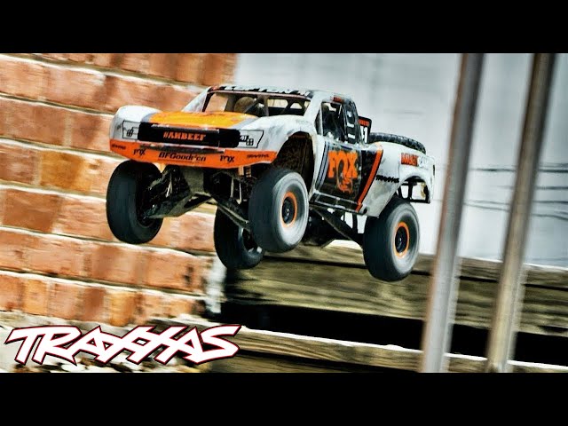 Urban R/C Assault | Traxxas Unlimited Desert Racer class=