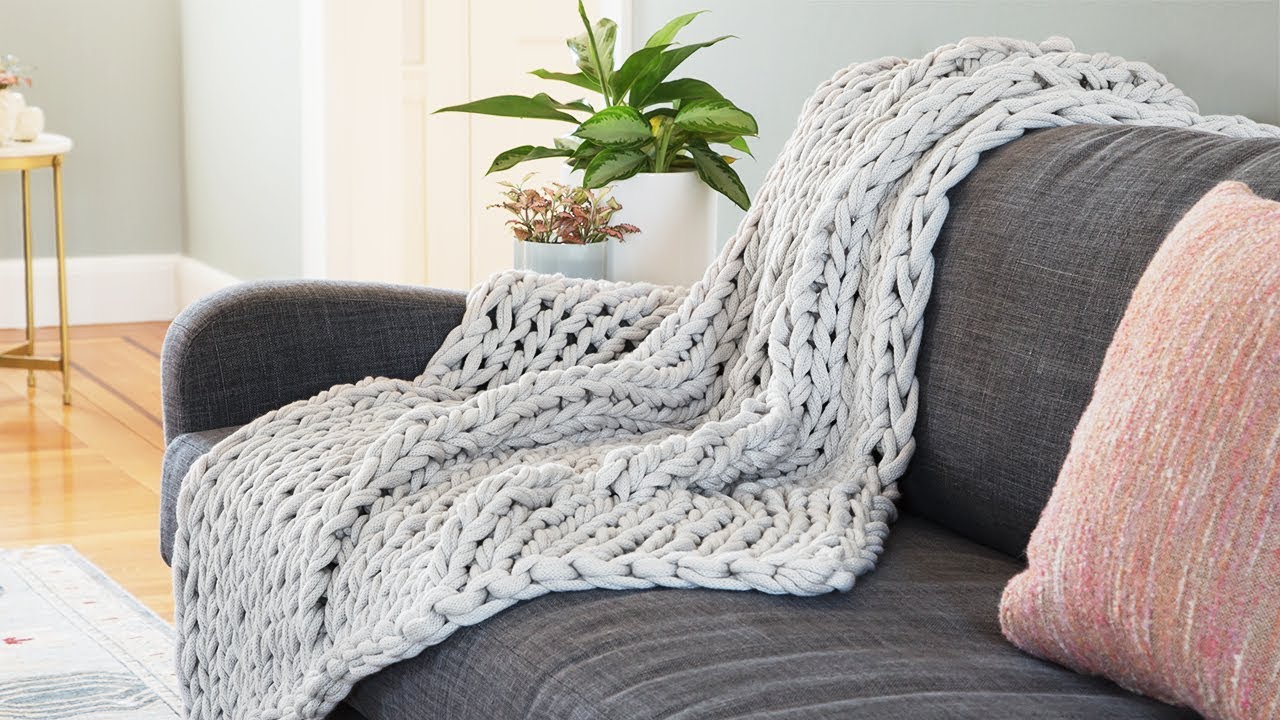ト*モ様 Graphpaper 18AW Big Cable Hand Knit Bedford Collections | Chunky Cable Knit Throw - YouTube