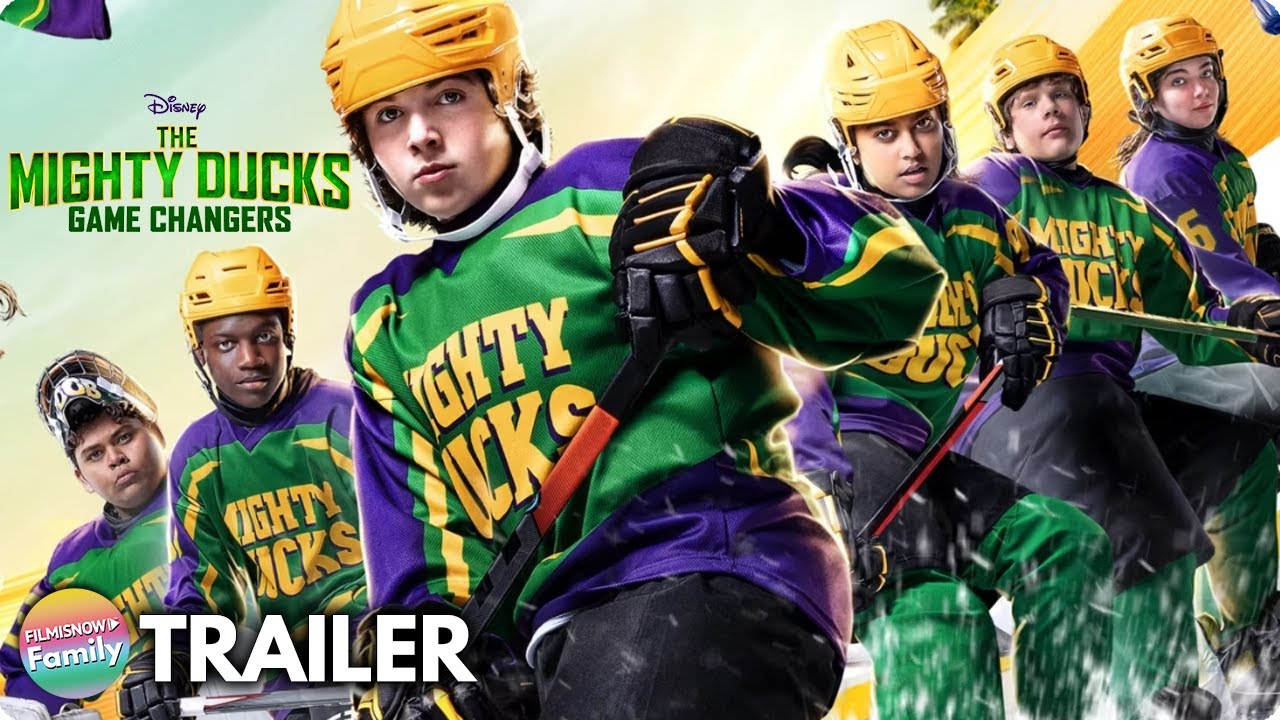 The Mighty Ducks: Game Changers (#2 of 11): Extra Large Movie