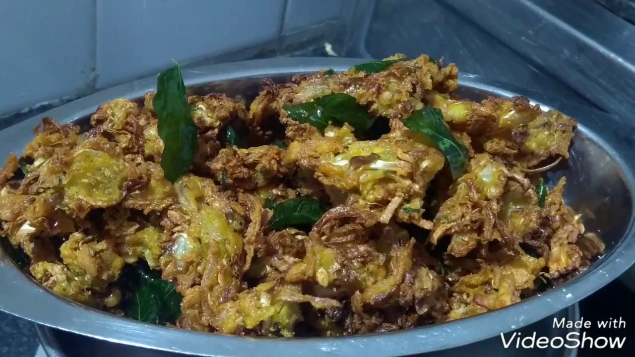 Cabbage and onion pakoda (Kannada). YouTube