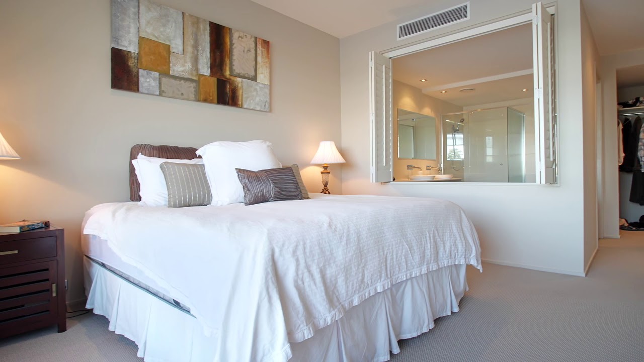4-802-glades-drive-robina-qld-4226-youtube