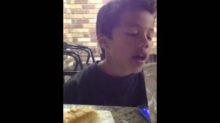 Kainoa singing