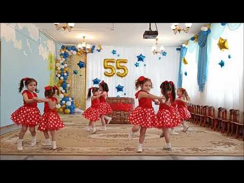 Ягодки кокетки. Танец для девочек ягодки кокетки. Танец ягодка малинка. Выпускной в детском саду в стиле ягодки. Танец ягодки кокетки.
