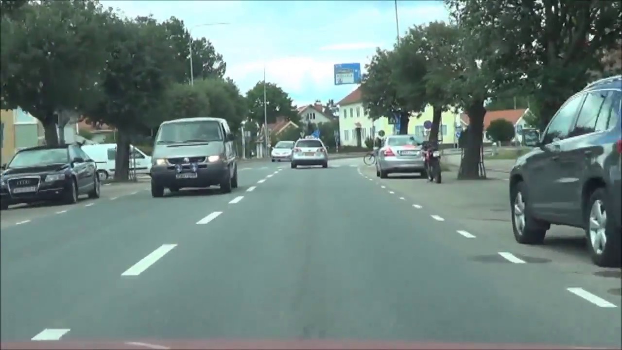 [Älmhult]  Hallandsvägen - Södra Esplanaden